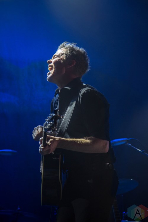 TORONTO, ON - NOVEMBER 8: Josh Ritter performs at The Opera House in Toronto on November 8, 2017. (Photo: Sarah McNeil/Aesthetic Magazine)