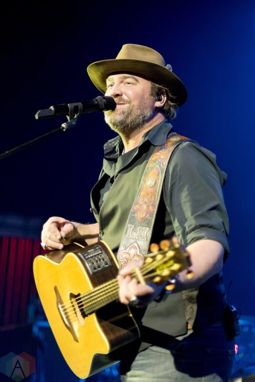 DETROIT, MI - NOVEMBER 16: Lee Brice performs at the Fillmore in Detroit on November 16, 2017. (Photo: Jen Boris/Aesthetic Magazine)