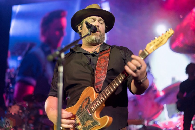 DETROIT, MI - NOVEMBER 16: Lee Brice performs at the Fillmore in Detroit on November 16, 2017. (Photo: Jen Boris/Aesthetic Magazine)