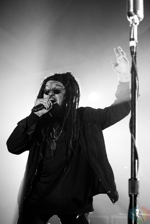 SEATTLE, WA - NOVEMBER 1: Ministry performs at Showbox SoDo in Seattle on November 1, 2017. (Photo: Kevin Tosh/Aesthetic Magazine)
