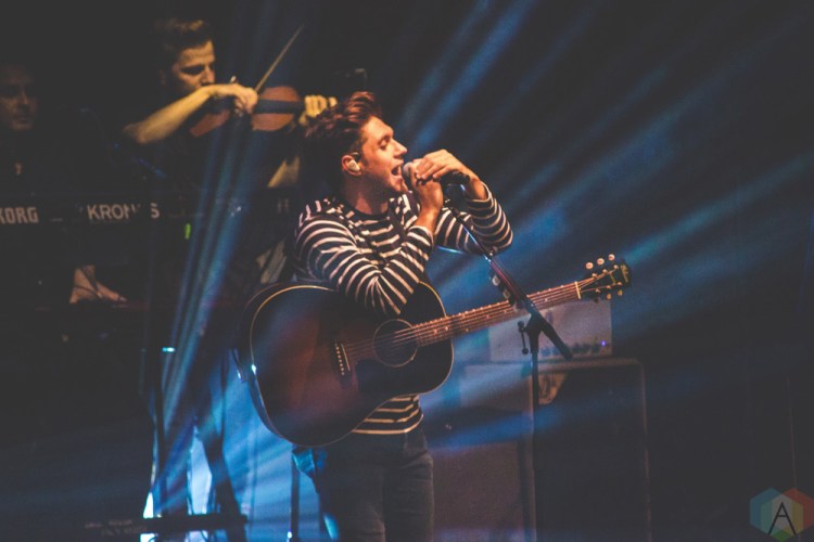 TORONTO, ON - NOVEMBER 1: Niall Horan performs at Massey Hall in Toronto on November 1, 2017. (Photo: Charito Yap/Aesthetic Magazine)