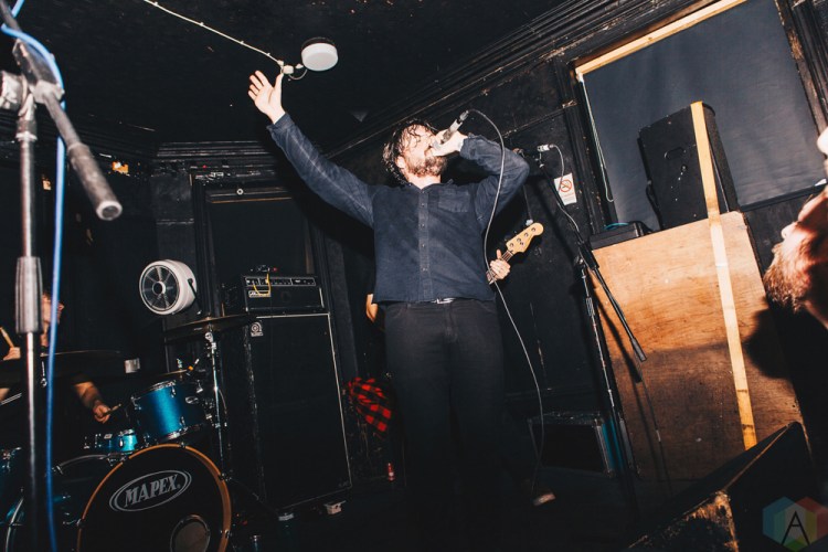 MANCHESTER, UK - NOVEMBER 18: Single Mothers performs at Star And Garter in Manchester on November 18, 2017. (Photo: Priti Shikotra/Aesthetic Magazine)