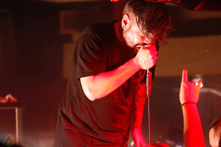 PORTLAND, OR - NOVEMBER 11: Suicide Silence performs at Analog Theater in Portland on November 11, 2017. (Photo: Krystyn Bristol/Aesthetic Magazine)