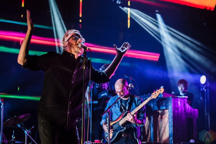 SEATTLE, WA - NOVEMBER 28: The National performs at Paramount Theatre in Seattle on November 28, 2017. (Photo: Kevin Tosh/Aesthetic Magazine)