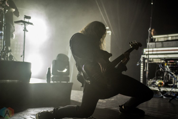 VANCOUVER, BC - NOVEMBER 9: Third Eye Blind performs at Commodore Ballroom in Vancouver on November 9, 2017. (Photo: Emily Chin/Aesthetic Magazine)