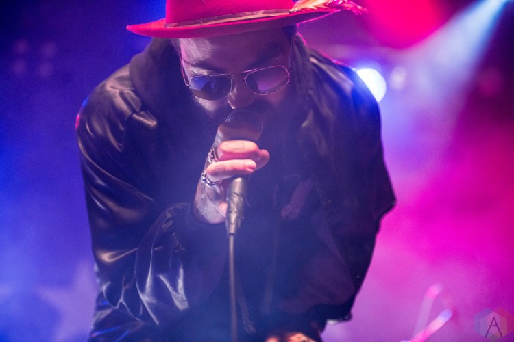 TORONTO, ON - NOVEMBER 22: Yelawolf performs at Phoenix Concert Theatre in Toronto on November 22, 2017. (Photo: Joanna Glezakos/Aesthetic Magazine)