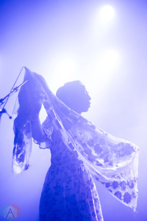 TORONTO, ON - NOVEMBER 30: Cold Specks performs at Mod Club in Toronto on November 30, 2017. (Photo: Morgan Hotston/Aesthetic Magazine)