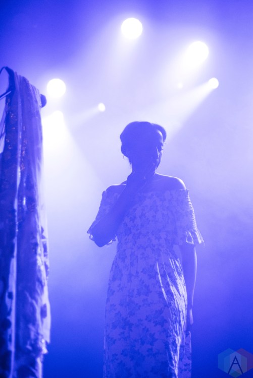 TORONTO, ON - NOVEMBER 30: Cold Specks performs at Mod Club in Toronto on November 30, 2017. (Photo: Morgan Hotston/Aesthetic Magazine)