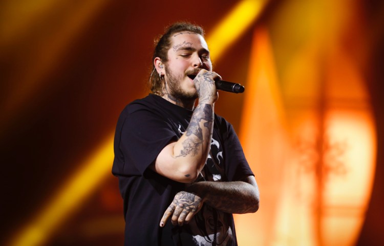 TORONTO, ON - DECEMBER 9: 2017 iHeartRadio Jingle Ball at Air Canada Centre in Toronto on December 9, 2017. (Photo: iHeartRadio Canada)