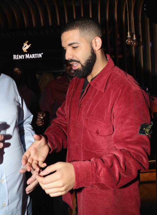 TORONTO, ON - JANUARY 9: Drake attends Dwyane Wade's birthday party at Pick 6ix in Toronto on January 9, 2018. (Photo: Johnny Nunez/Getty)