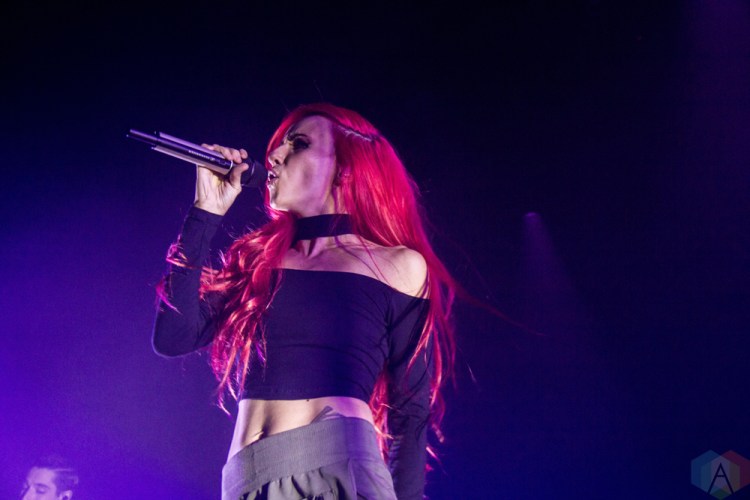 VANCOUVER, BC - JANUARY 30: Lights performs at Vogue Theatre in Vancouver on January 30, 2018. (Photo: Emily Chin/Aesthetic Magazine)