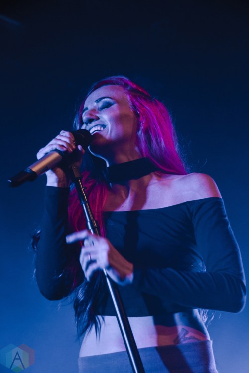 VANCOUVER, BC - JANUARY 30: Lights performs at Vogue Theatre in Vancouver on January 30, 2018. (Photo: Emily Chin/Aesthetic Magazine)