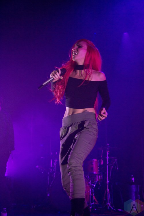 VANCOUVER, BC - JANUARY 30: Lights performs at Vogue Theatre in Vancouver on January 30, 2018. (Photo: Emily Chin/Aesthetic Magazine)