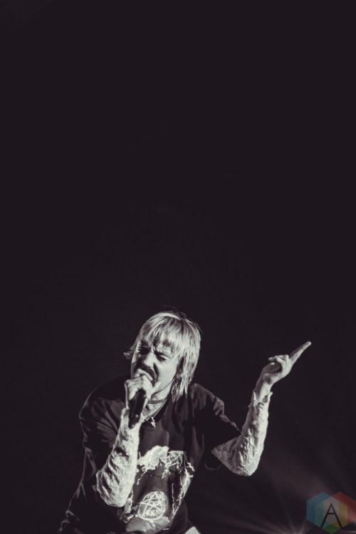 TORONTO, ON - JANUARY 29: MØ performs at Danforth Music Hall in Toronto on January 29, 2018. (Photo: Sarah McNeil/Aesthetic Magazine)