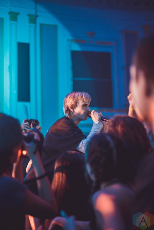 TORONTO, ON - JANUARY 29: MØ performs at Danforth Music Hall in Toronto on January 29, 2018. (Photo: Sarah McNeil/Aesthetic Magazine)