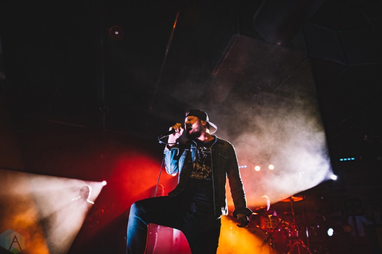 SACRAMENTO, CA - JANUARY 30: Silverstein performs at Ace of Spades in Sacramento, California on January 30, 2018. (Photo: Kyle Simmons/Aesthetic Magazine)