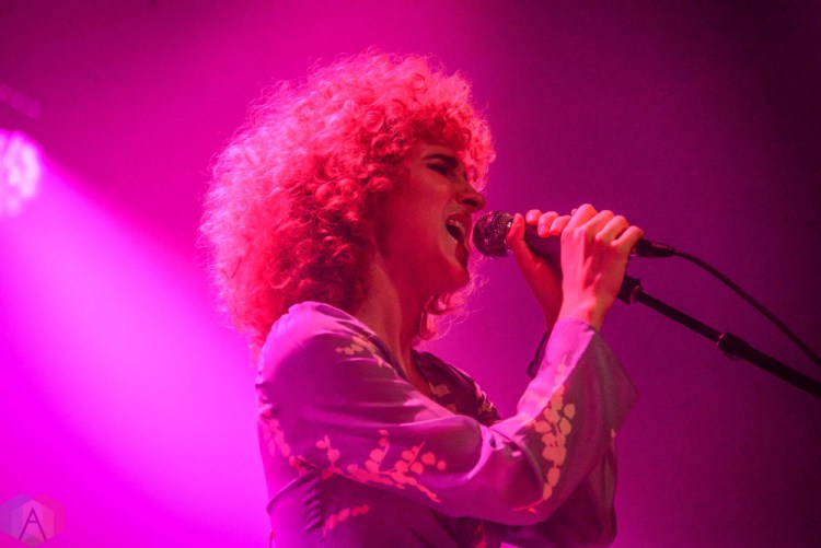 BROOKLYN, NY - JANUARY 23: Tennis performs at Brooklyn Steel in Brooklyn, New York on January 23, 2018. (Photo: Alex Bear/Aesthetic Magazine)