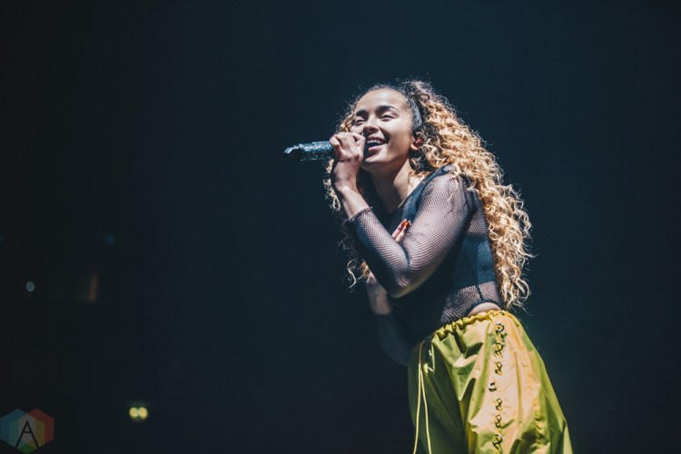 MANCHESTER, UK - FEBRUARY 03: Ella Eyre performs at Manchester Arena in Manchester, UK on February 03, 2018. (Photo: Priti Shikotra/Aesthetic Magazine)