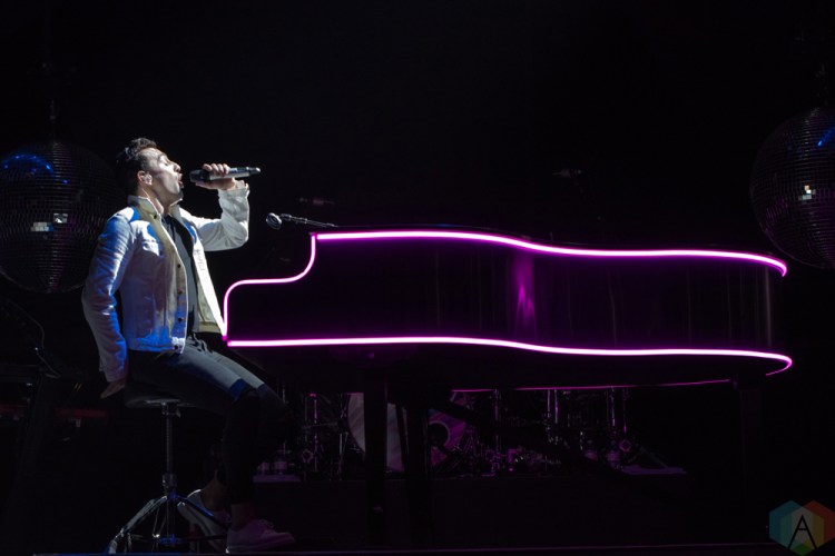 CALGARY, AB - FEBRUARY 12: Hedley performs at Stampede Corral in Calgary on February 12, 2018. (Photo: Adriana Malinowska/Aesthetic Magazine)
