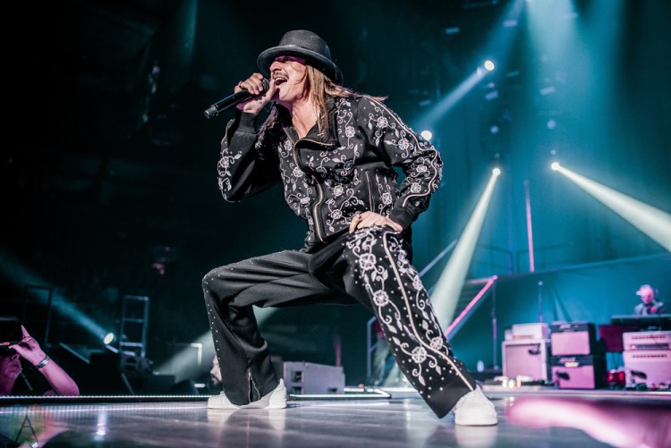 TORONTO, ON - FEBRUARY 16: Kid Rock performs at Air Canada Centre in Toronto on February 16, 2018. (Photo: Joanna Glezakos/Aesthetic Magazine)