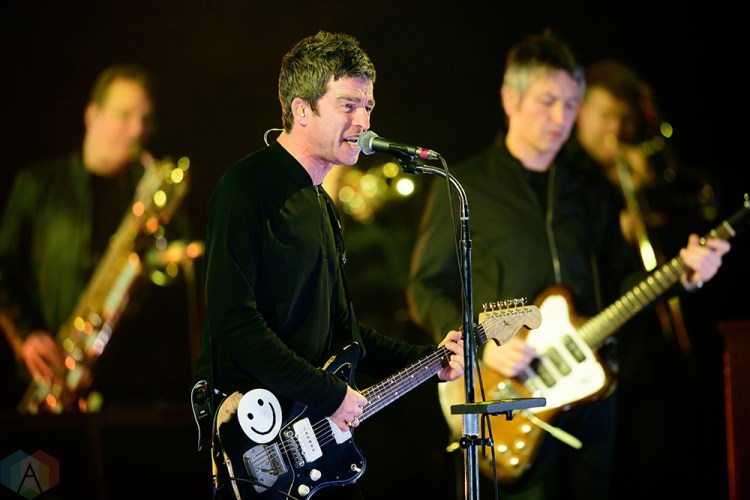 TORONTO, ON - FEBRUARY 20: Noel Gallagher performs at Sony Centre in Toronto on February 20, 2018. (Photo: Julian Avram/Aesthetic Magazine)