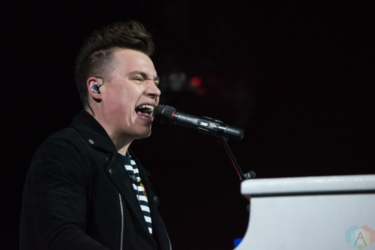 CALGARY, AB - FEBRUARY 12: Shawn Hook performs at Stampede Corral in Calgary on February 12, 2018. (Photo: Adriana Malinowska/Aesthetic Magazine)