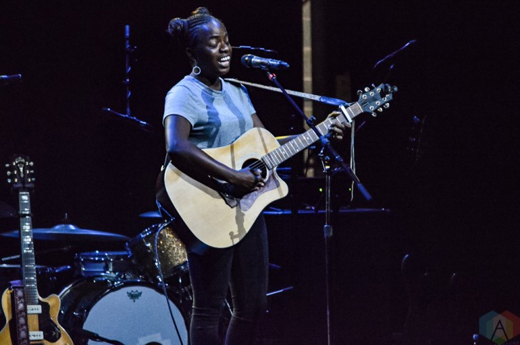 TORONTO, ON - FEBRUARY 11: Sunny War performs at Queen Elizabeth Theatre in Toronto on February 11, 2018. (Photo: Justin Roth/Aesthetic Magazine)