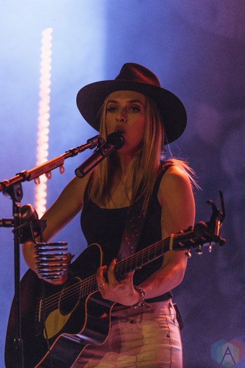 TORONTO, ON - FEBRUARY 21: ZZ Ward performs at Mod Club in Toronto on February 21, 2018. (Photo: Nicole De Khors/Aesthetic Magazine)