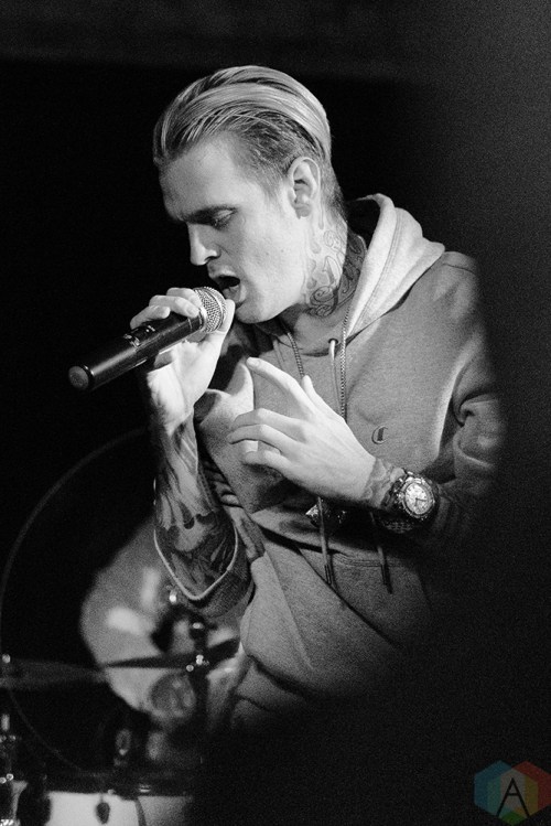 PONTIAC, MI - MARCH 10: Aaron Carter performs at The Crofoot Ballroom in Pontiac, Michigan on March 10, 2018. (Photo: Jennifer Boris/Aesthetic Magazine)