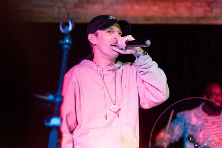 PONTIAC, MI - MARCH 10: Aaron Carter performs at The Crofoot Ballroom in Pontiac, Michigan on March 10, 2018. (Photo: Jennifer Boris/Aesthetic Magazine)