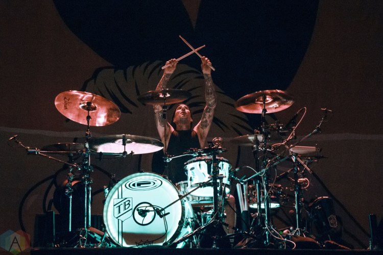 COSTA MESA, CA - MARCH 17: Blink-182 performs at Musink Festival at OC Fair & Event Center in Costa Mesa, California on March 17, 2018. (Photo: James Alvarez/Aesthetic Magazine)