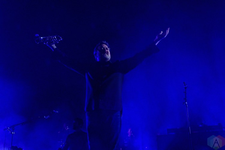 LEEDS, UK - MARCH 06: Elbow performs at First Direct Arena in Leeds on March 06, 2018. (Photo: Mark Ellis/Aesthetic Magazine)