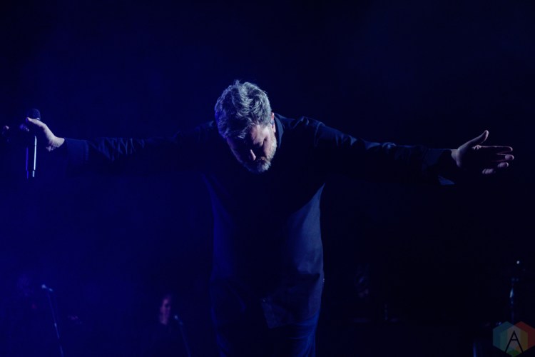 LEEDS, UK - MARCH 06: Elbow performs at First Direct Arena in Leeds on March 06, 2018. (Photo: Mark Ellis/Aesthetic Magazine)