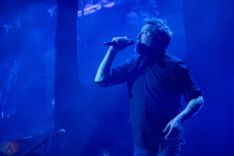 LEEDS, UK - MARCH 06: Elbow performs at First Direct Arena in Leeds on March 06, 2018. (Photo: Mark Ellis/Aesthetic Magazine)