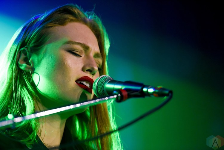 TORONTO, ON - MARCH 13: Freya Ridings performs at Mod Club in Toronto on March 13, 2018. (Photo: Jaime Espinoza/Aesthetic Magazine)