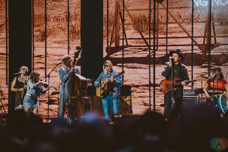 VANCOUVER, BC - MARCH 25: Arcade Fire performs at the Juno Awards at Rogers Arena in Vancouver on March 25, 2018. (Photo: Tim Nugyen/Aesthetic Magazine)