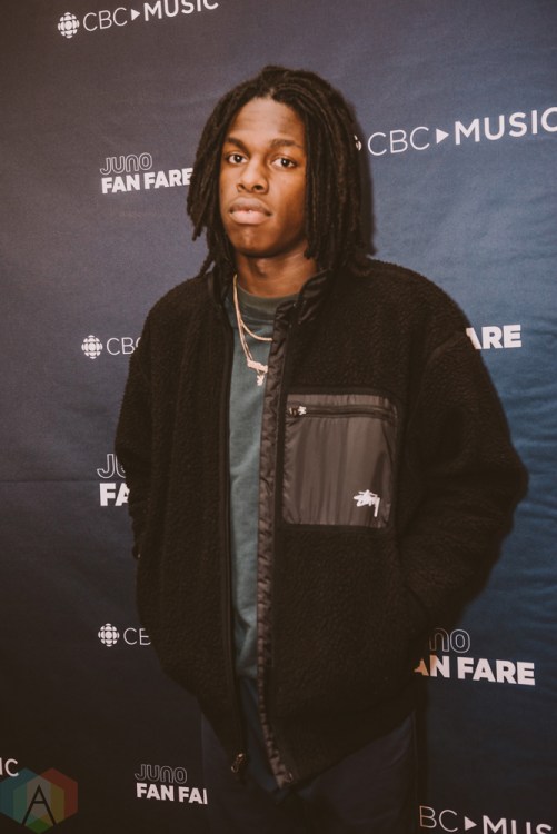 BURNABY, BC - MARCH 24: Daniel Caesar attends JUNO Fan Fare in Burnaby, BC on March 24, 2018. (Photo: Tim Nguyen/Aesthetic Magazine)