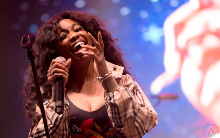 NEW ORLEANS, LA - MARCH 09: SZA performs at Buku Festival in New Orleans on March 09, 2018. (Photo: Kelli Binnings/Aesthetic Magazine)