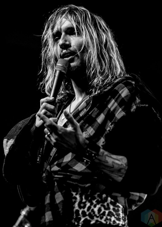 LOS ANGELES, CA - MARCH 29: The Darkness performs at Fonda Theatre in Los Angeles on March 29, 2018. (Photo: Melanie Escombe/Aesthetic Magazine)