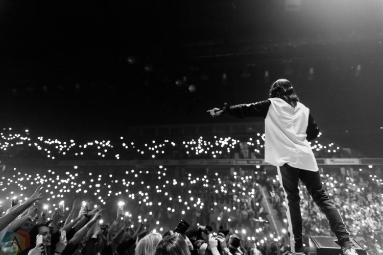 MANCHESTER, UK - MARCH 24: Jared Leto of Thirty Seconds To Mars performs at Manchester Arena in Manchester, UK on March 24, 2018. (Photo: Priti Shikotra/Aesthetic Magazine)
