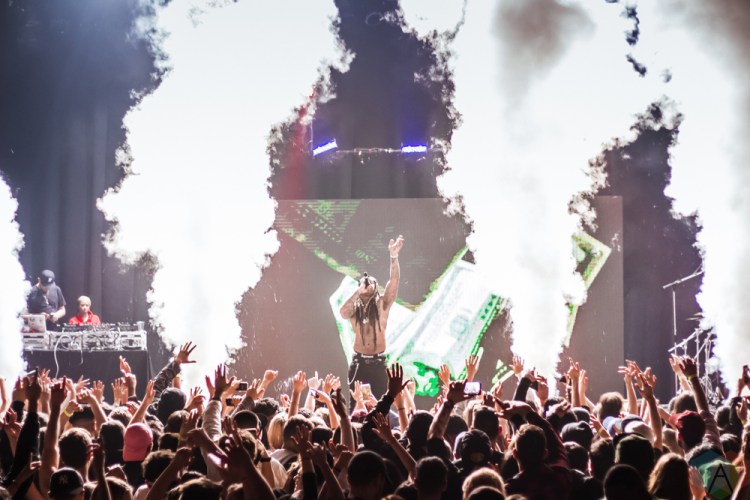 VANCOUVER, BC - FEBRUARY 28: Ty Dolla Sign performs at Vogue Theatre in Vancouver on February 28, 2018. (Photo: Zee Khan/Aesthetic Magazine)