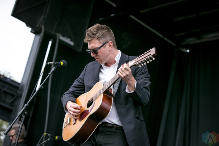 Charleston, NC - APRIL 22: Hamilton Leithauser performs at High Water Festival in Charleston, South Carolina on April 22, 2018. (Photo: Kari Terzino/Aesthetic Magazine)