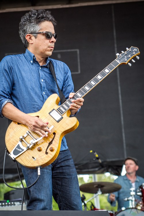 Charleston, NC - APRIL 22: M. Ward performs at High Water Festival in Charleston, South Carolina on April 22, 2018. (Photo: Kari Terzino/Aesthetic Magazine)