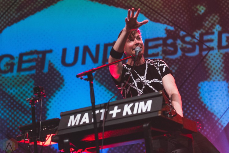 CHICAGO, IL - APRIL 17: Matt And Kim performs at Riviera Theatre in Chicago on April 17, 2018. (Photo: Katie Kuropas/Aesthetic Magazine)