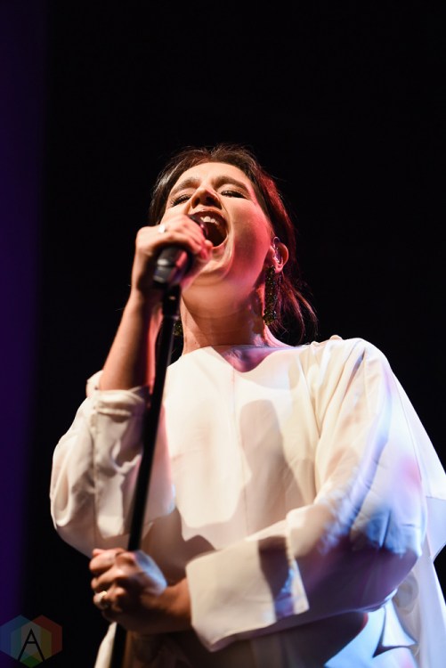 TORONTO, ON - MAY 03: Jessie Ware performs at Danforth Music Hall in Toronto on May 03, 2018. (Photo: Jaime Espinoza/Aesthetic Magazine)