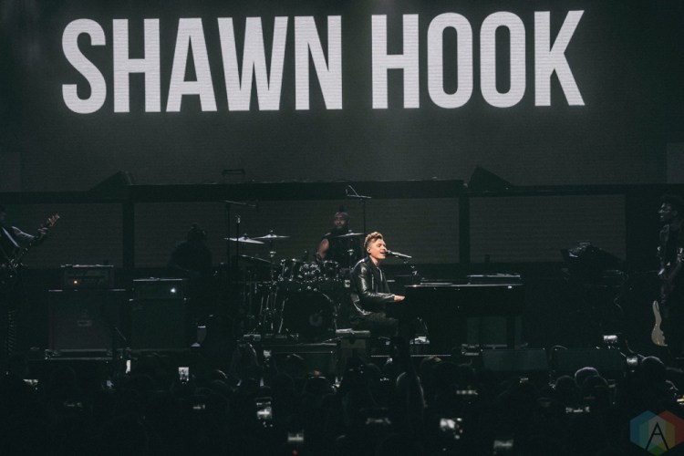 TORONTO, ON - MAY 11: Shawn Hook performs at iHeartRadio FanFest in Toronto on May 11, 2018. (Photo: Nicole De Khors/Aesthetic Magazine)
