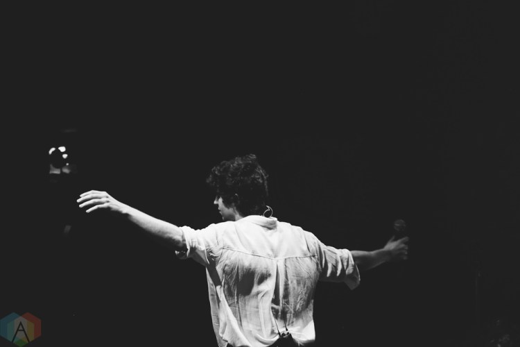 TORONTO, ON - MAY 29: The Kooks perform at Danforth Music Hall in Toronto on May 29, 2018. (Photo: Shahnoor Ijaz/Aesthetic Magazine)