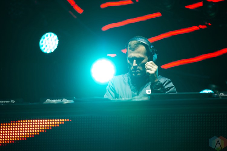 TORONTO, ON - JUNE 23: Kaskade performs at Dreams Festival at Echo Beach in Toronto on June 23, 2018. (Photo: Brendan Albert/Aesthetic Magazine)