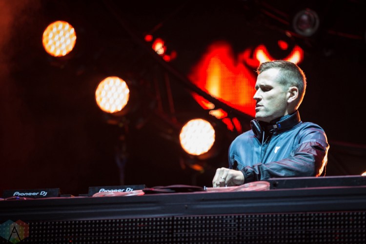 TORONTO, ON - JUNE 23: Kaskade performs at Dreams Festival at Echo Beach in Toronto on June 23, 2018. (Photo: Brendan Albert/Aesthetic Magazine)