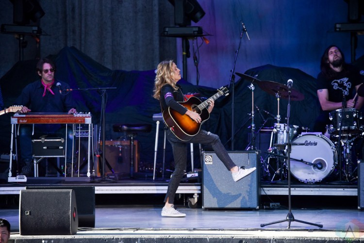 TORONTO, ON - JUNE 15: Sheryl Crow performs at Budweiser Stage in Toronto on June 15, 2018. (Photo: Jaime Espinoza/Aesthetic Magazine)